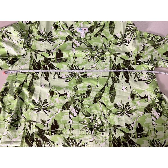 DENIM & CO. WOMEN'S PRINTED V-NECK 3/4 SLEEVE TOP GREEN - Picture 5 of 6